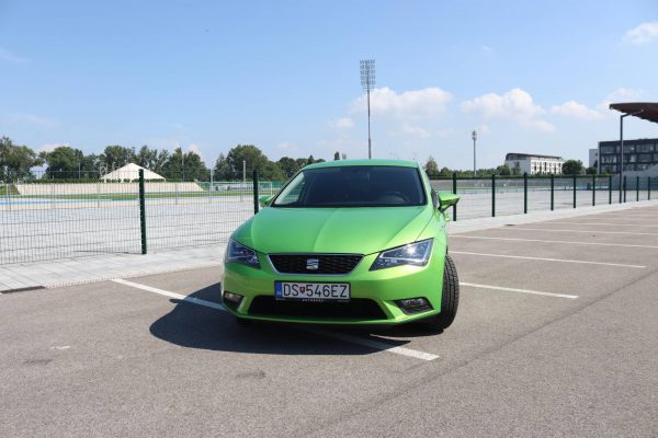 seat-leon (1) seat-leon (1)
